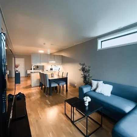 Modern & Cozy In The Heart Of * 朗伊尔城